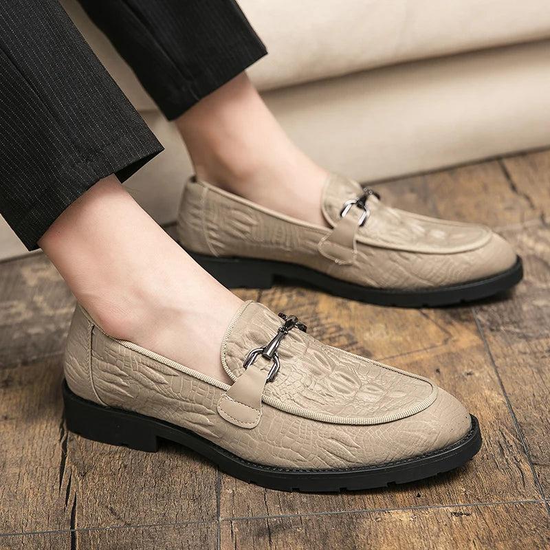 Trend Casual Leather Shoes For Men High Quality Loafers Men's Social Brogue Shoes Male New Yuppie Business Formal Leather Man