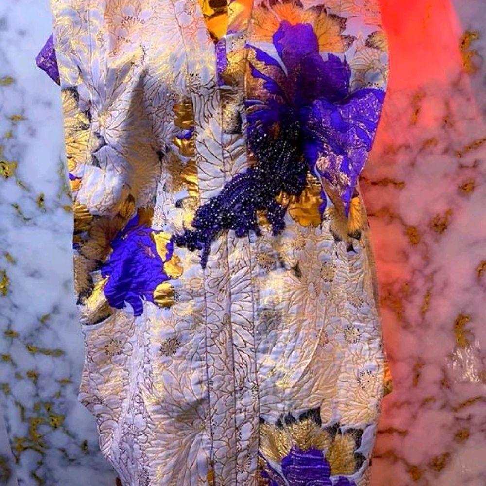 Brocade Short Gown With Flower  Booch