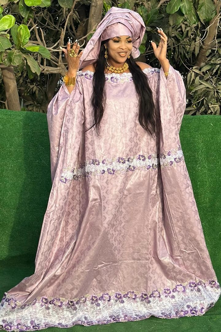 African Women Traditional Riche Dress