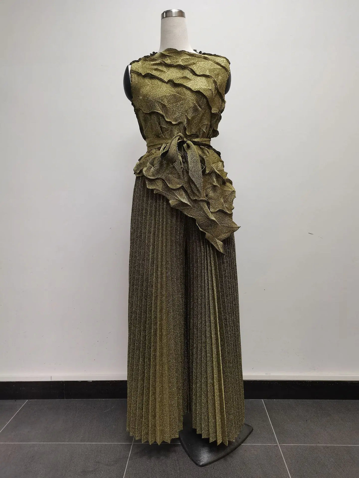 Pleated Sleeveless Lace-up Vest Top New Wide Leg Loose Pants 2 Piece Set Temperament Solid Color Elegant Commuter Clothing 2025