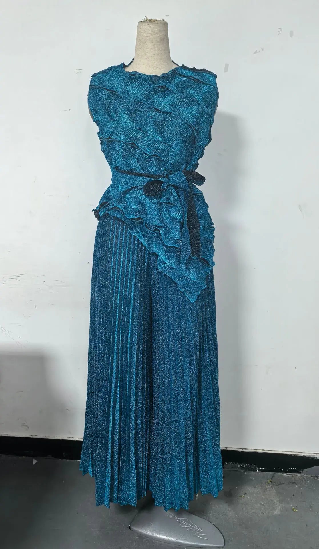 Pleated Sleeveless Lace-up Vest Top New Wide Leg Loose Pants 2 Piece Set Temperament Solid Color Elegant Commuter Clothing 2025