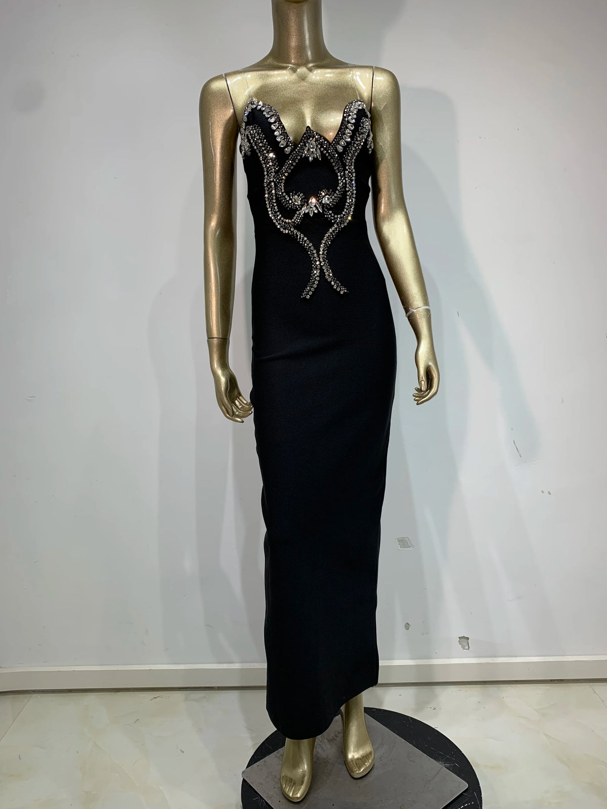 Women Sexy Strapless Beading Rhinestone Black Maxi Long Summer Bodycon Bandage Dress 2025 Elegant Evening Club Party Dress
