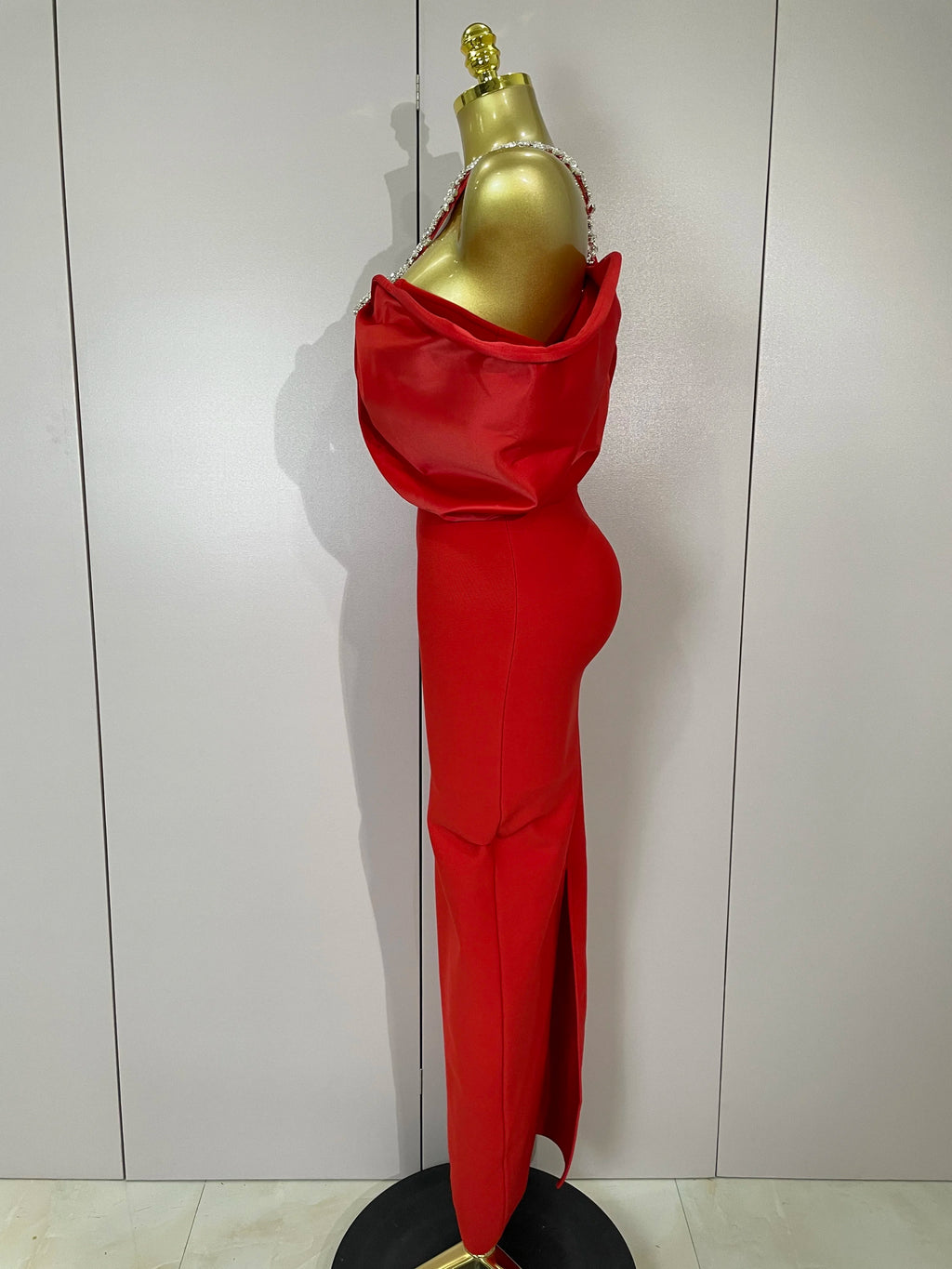 Luxury Rhinestone Chain Red Off Shoulder Vintage Butterfly Chic Bodycon Long Dress 2025 Elegant Evening Party Birtyday Clothing