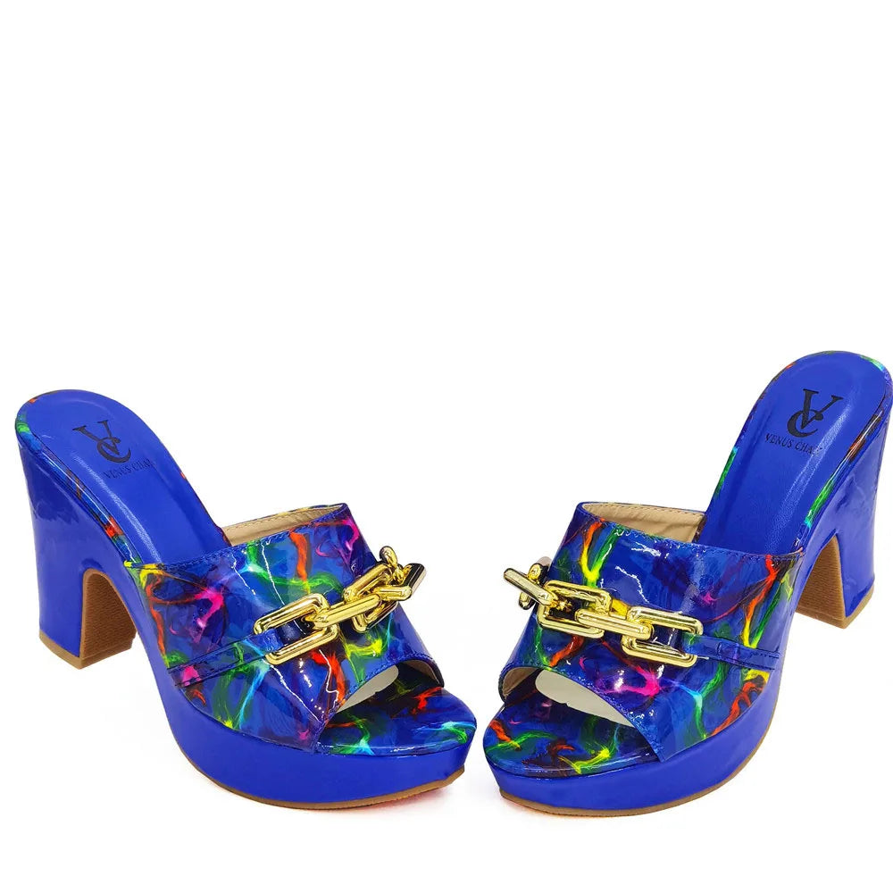 2021 Ladies Dress Shoes Patent Leather Wedding Shoes for Women Bride High Heels Sexy Ladies Square Toe Clear Rhinestone Heels