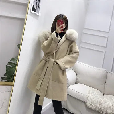 2024 New Oversize Ladies Outerwear Real Fur Coat Winter Jacket Women Natural Fox Fur Collar Cuffs Hood Cashmere Wool Woolen