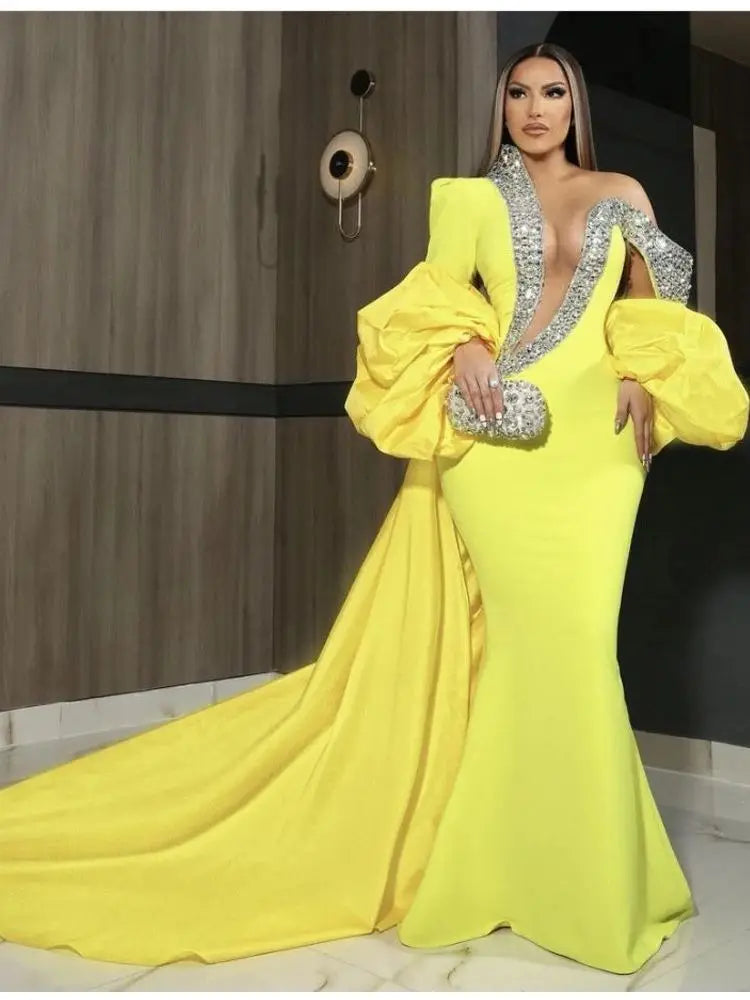 Gorgeous Yellow Prom Gowns Deep V-Neck Long Sleeve Mermaid Evening Dresses with Tail Beading Party Dress