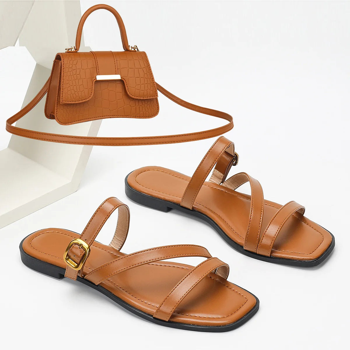 Women's Summer Oversized Solid Color Hollow Design Slippers Fashionable Square Toe Anti Slip Flat Slippers Chain Shoulder Bag