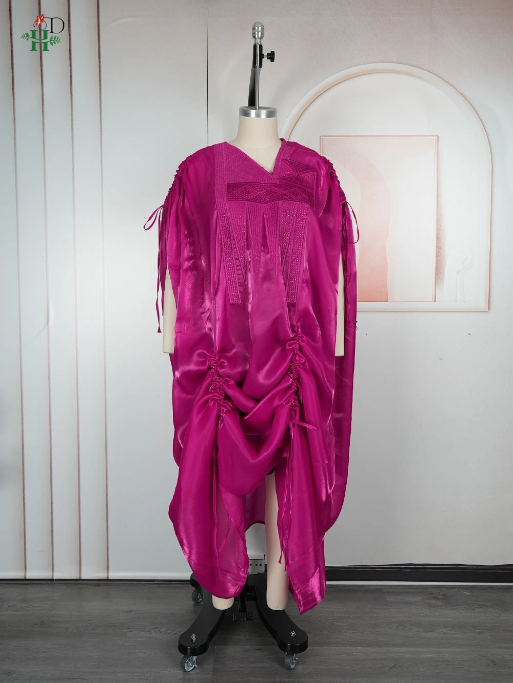 H&D African Women Plus Size Clothes New Arrival V-Neck Batwing Sleeve Embroidered Ruched Irregular Dress Wedding Gown Bubu Robe