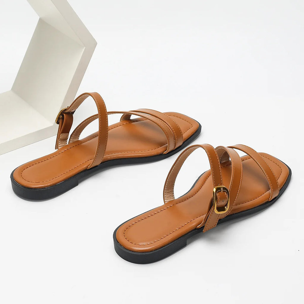 Women's Summer Oversized Solid Color Hollow Design Slippers Fashionable Square Toe Anti Slip Flat Slippers Chain Shoulder Bag