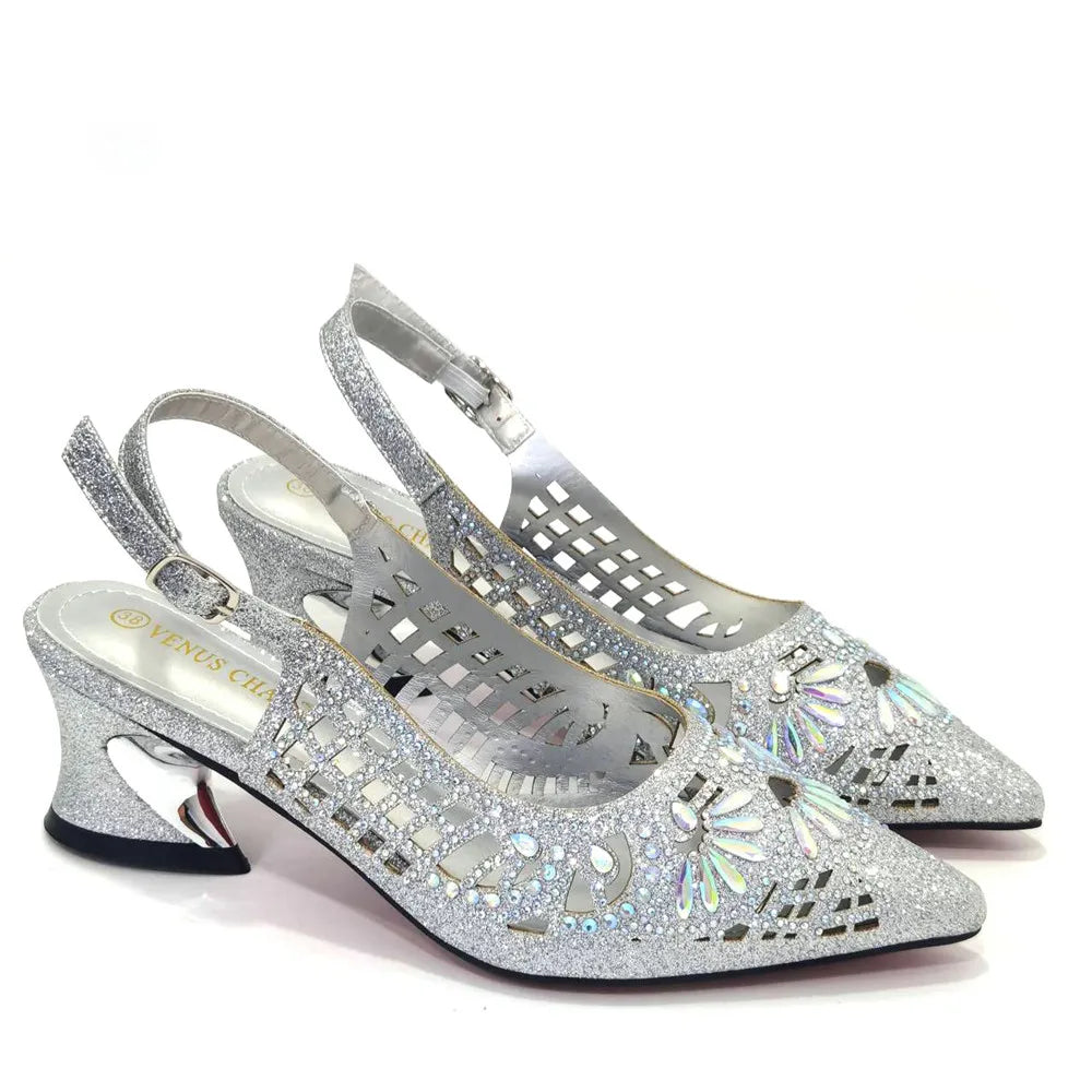 2024 Black Color Newest INS Style Elegant Party High Heels Nigeria Popular Design African Ladies Shoes And Bag Set