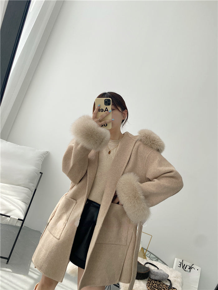 2024 New Oversize Ladies Outerwear Real Fur Coat Winter Jacket Women Natural Fox Fur Collar Cuffs Hood Cashmere Wool Woolen