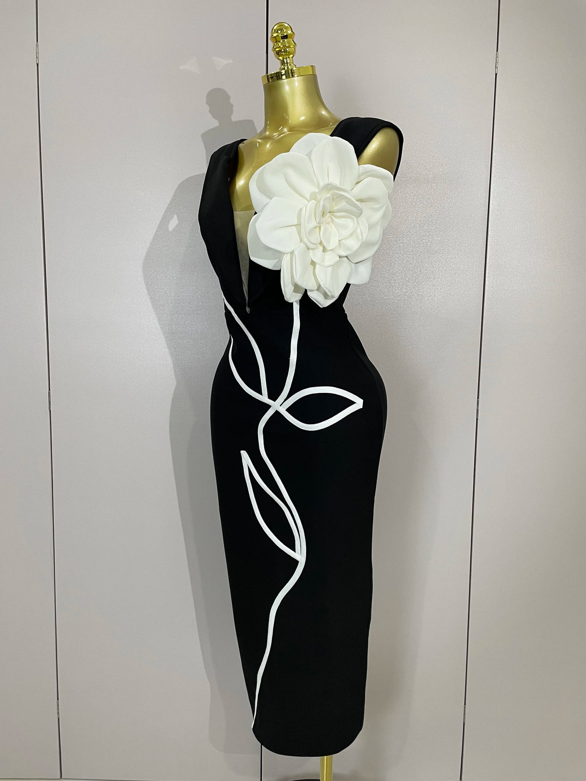 Sexy Off Shoulder White Flower Black Red Bodycon Bandage Long Dress Women Luxury Celebrity Evening Club Elegant Party Gowns