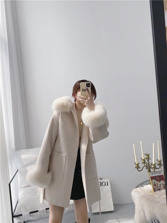 2024 New Oversize Ladies Outerwear Real Fur Coat Winter Jacket Women Natural Fox Fur Collar Cuffs Hood Cashmere Wool Woolen
