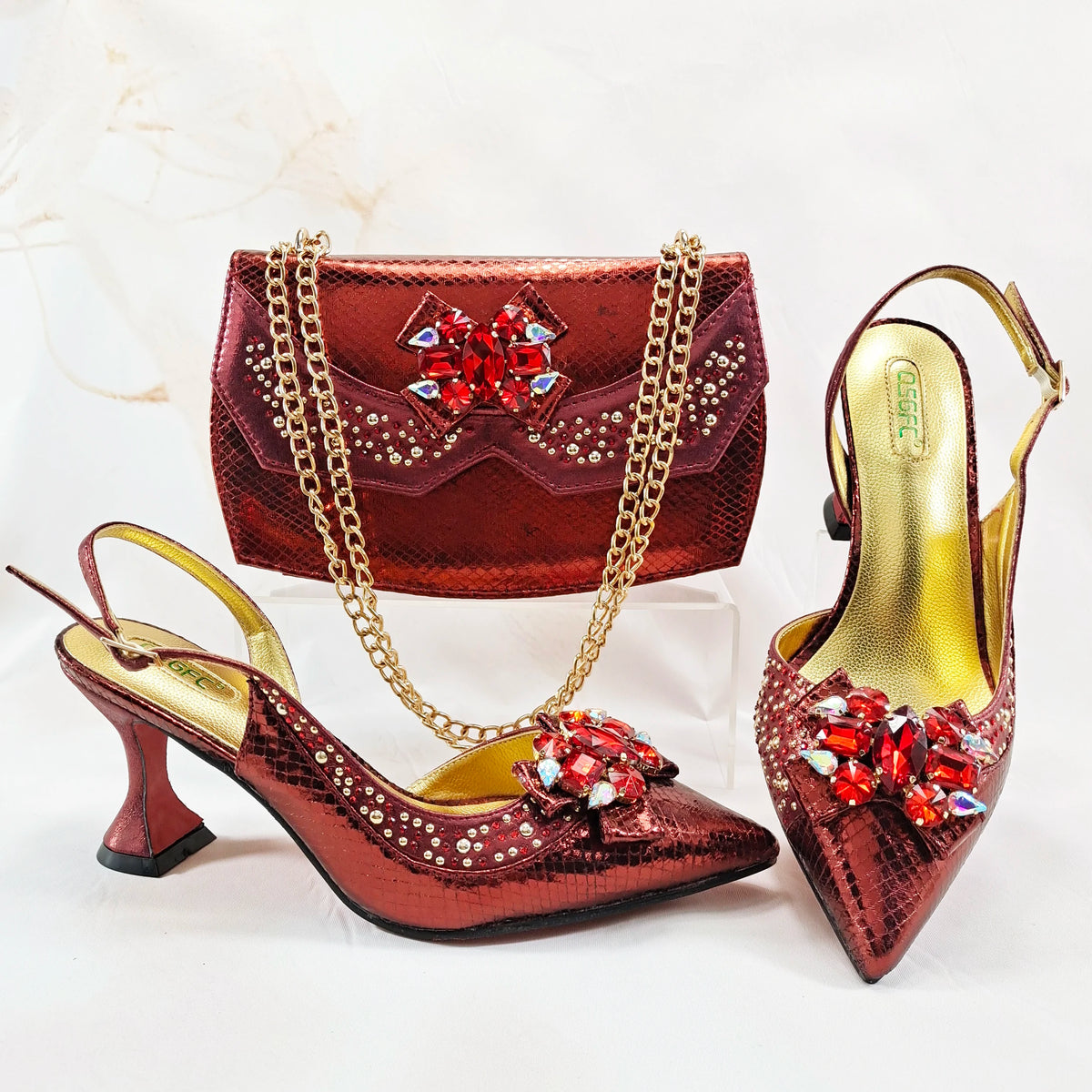 QSGFC Nigeria Elegant Ladies Wine Color Crystal Heels And Bag Three-Dimensional Capacity Bag Shiny Material Women Shoes