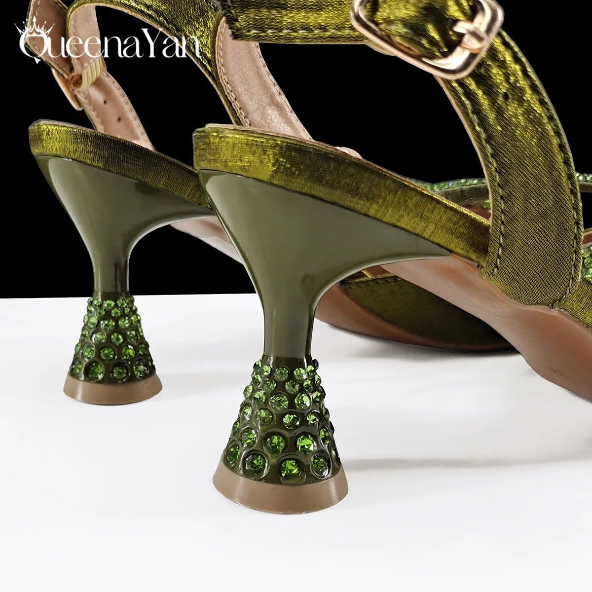 QueenaYan 2026 New Shiny Italian Fashion Pointed Toe Women Heel Fashion Rhinestone Decoration Pink Color Shoes And Bag Set
