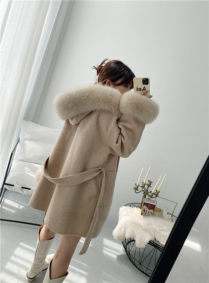 2024 New Oversize Ladies Outerwear Real Fur Coat Winter Jacket Women Natural Fox Fur Collar Cuffs Hood Cashmere Wool Woolen