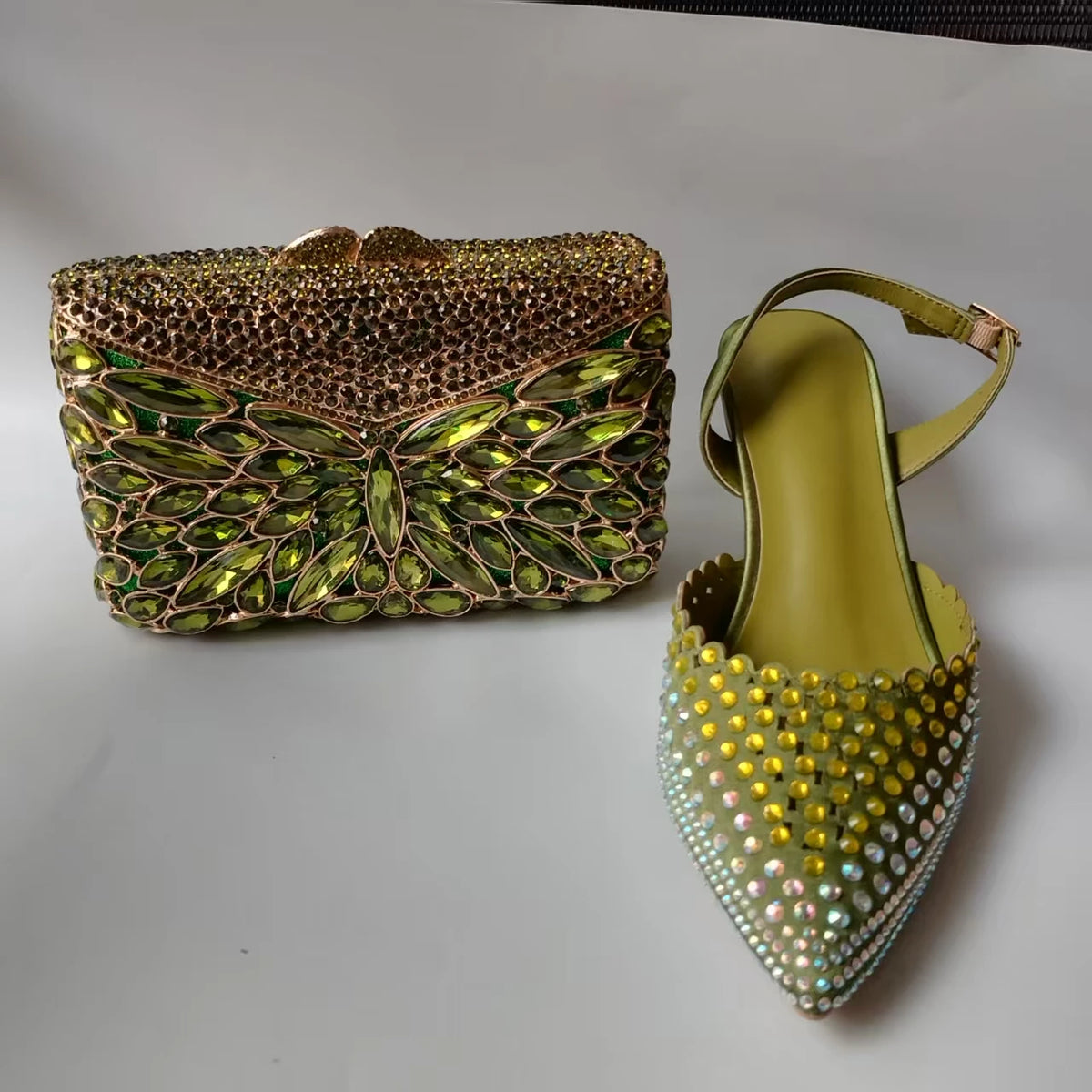 Luxury Olive Green Rhinestones Women's Shoe and Bag Set for Party Wedding Crystals Heeled Pumps and Handbag Sandals