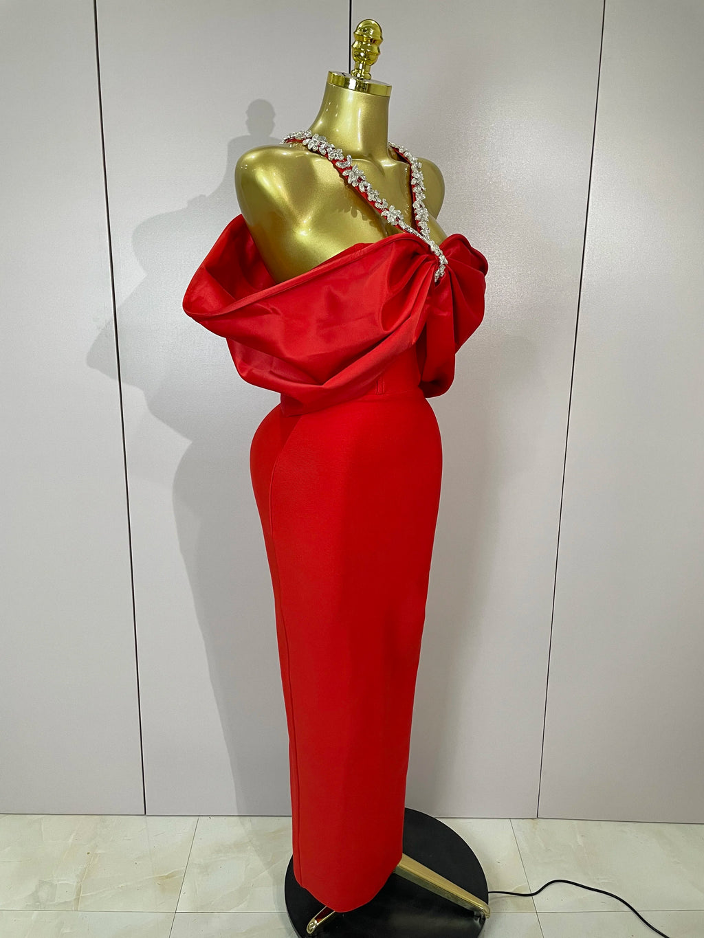 Luxury Rhinestone Chain Red Off Shoulder Vintage Butterfly Chic Bodycon Long Dress 2025 Elegant Evening Party Birtyday Clothing