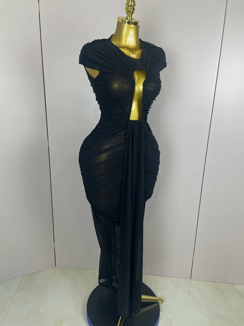 Sexy Sleeveless O-Neck Bodycon Mesh Long Dress 2025 Women Hollow Out Celebrate Fashion Show Celebrity Evening Party Club Dress