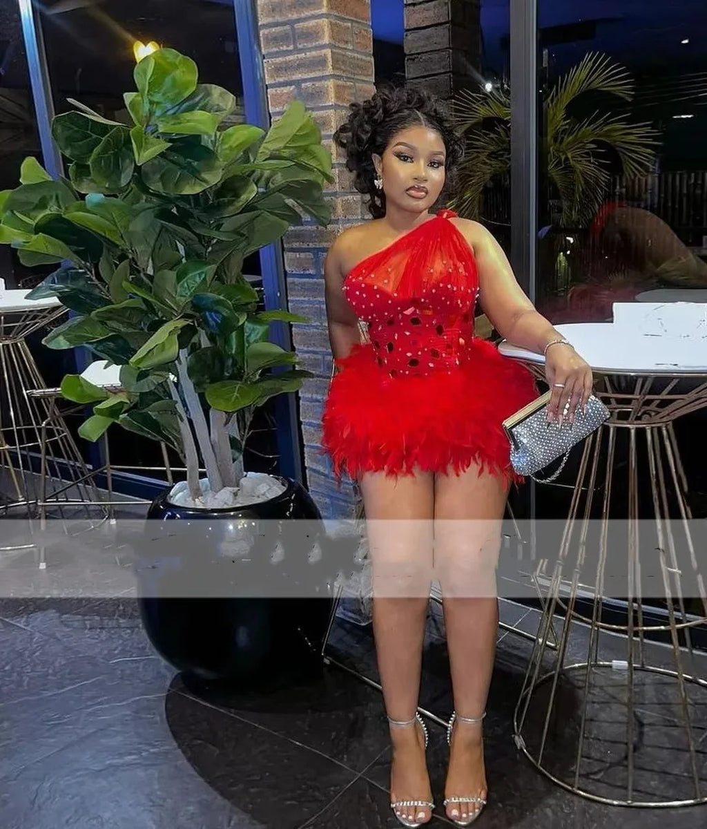 Sexy Red Short Prom Dress For Black Girls Beads Feathers Birthday Dress Mini Cocktail Gowns