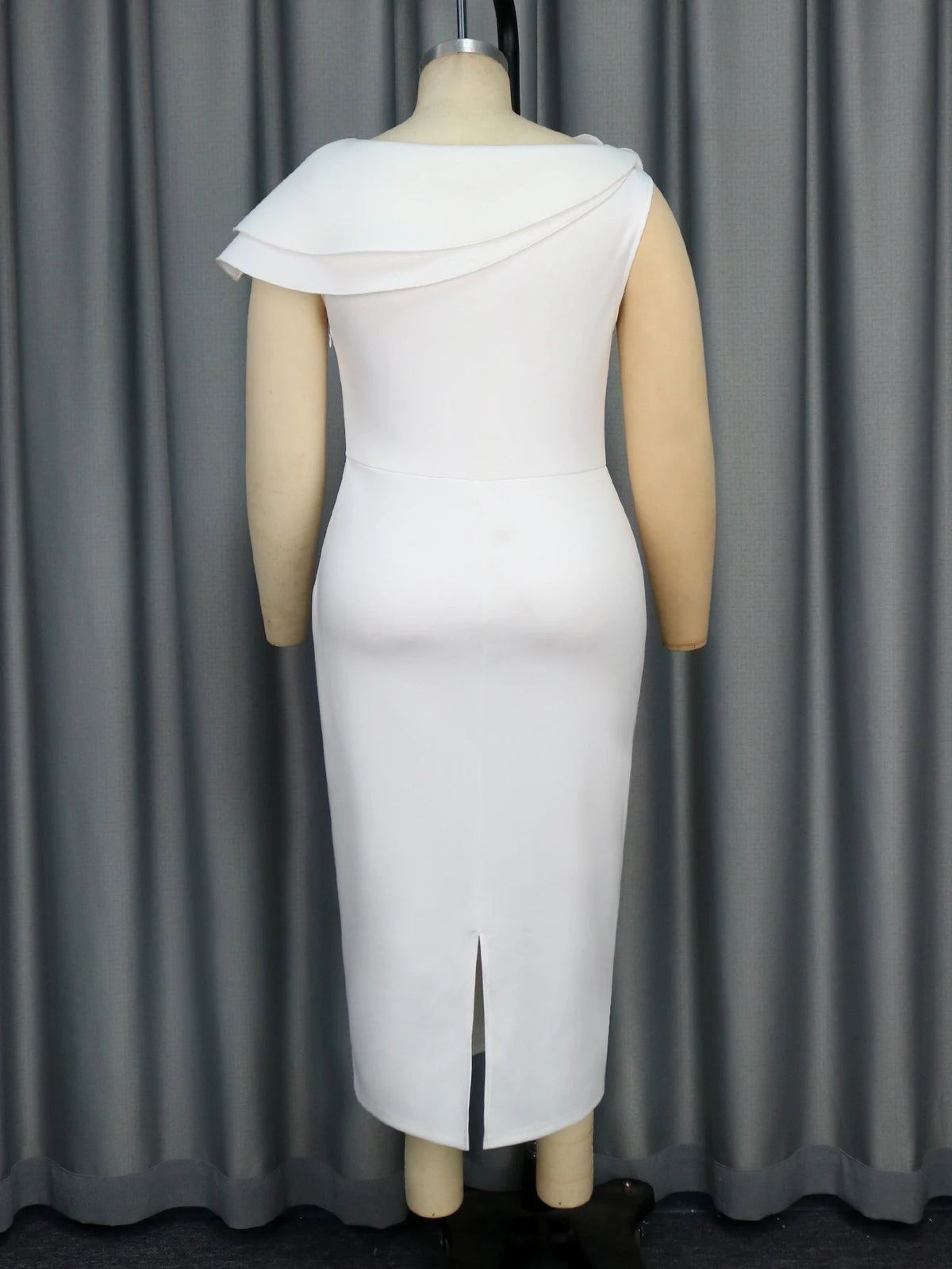 White Minimalist 3D Flower Design Slim Wedding Evening Dress Summer New Elegant Round Neck Short Sleeved Retro Wedding Dresses
