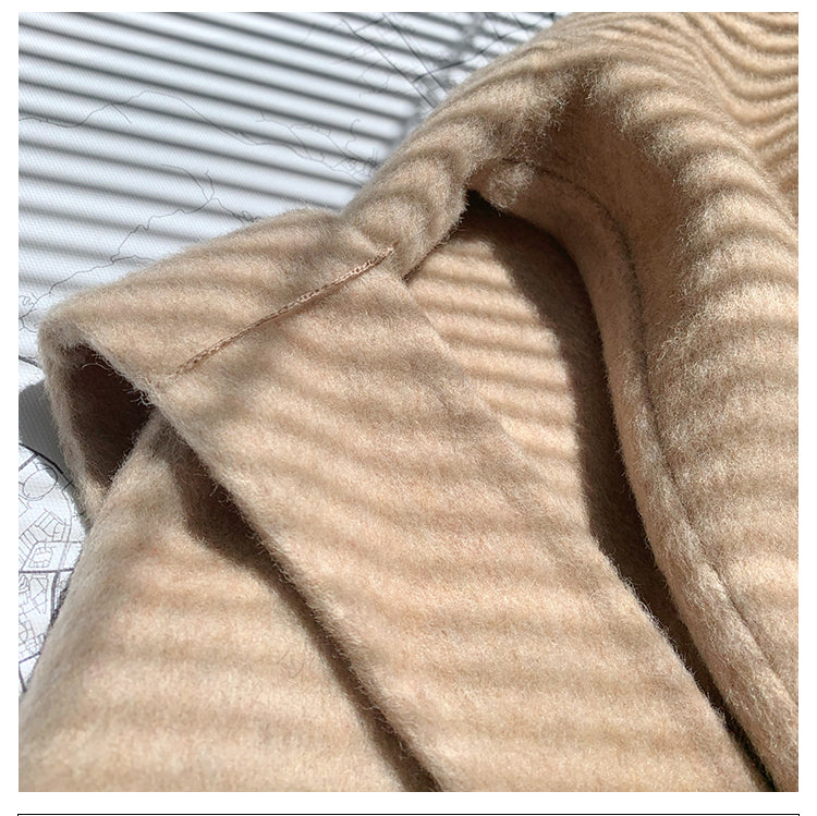 2024 New Oversize Ladies Outerwear Real Fur Coat Winter Jacket Women Natural Fox Fur Collar Cuffs Hood Cashmere Wool Woolen