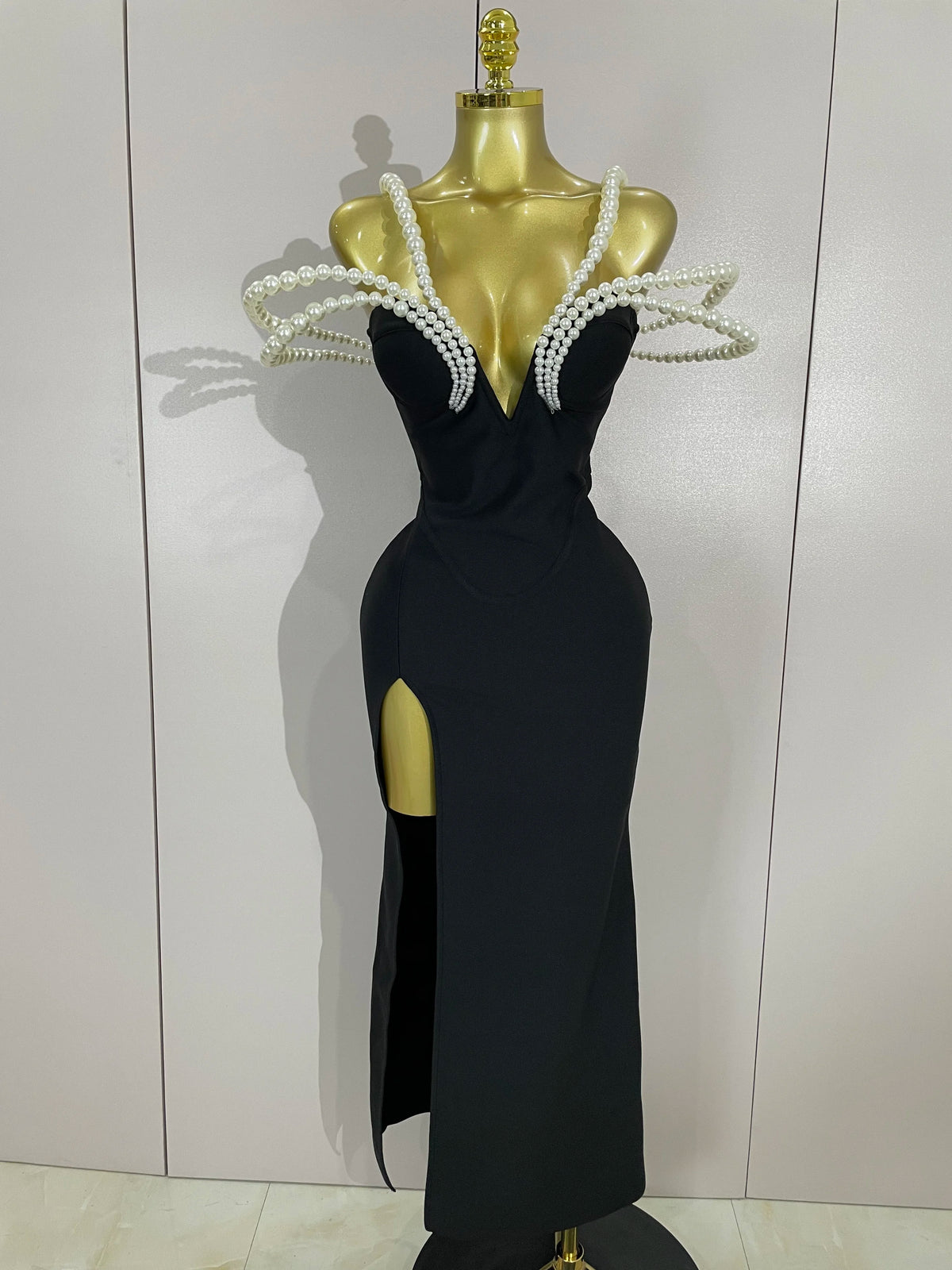 Luxury Designer Pearls V Neck Maxi Long Bandage Bodycon Dress Women Celebrity Evening Party Birthday Gowns Singer Stage Costumes