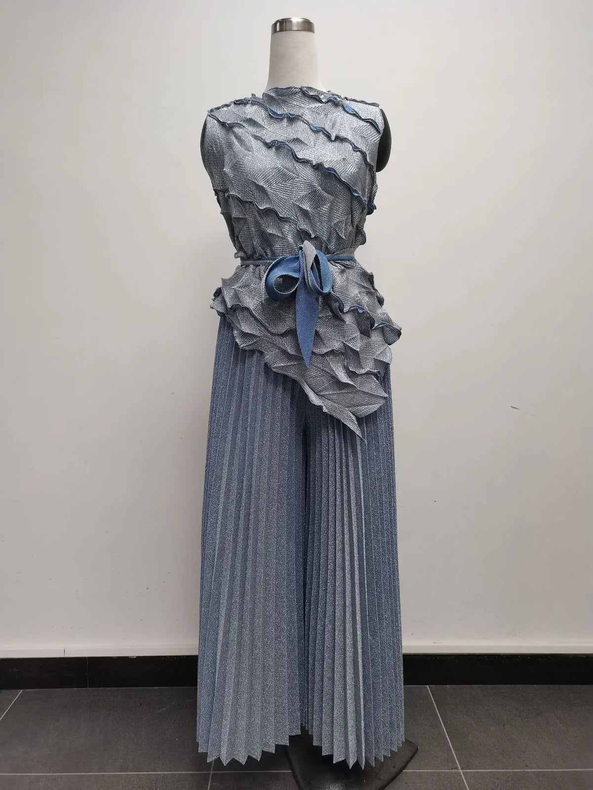 Pleated Sleeveless Lace-up Vest Top New Wide Leg Loose Pants 2 Piece Set Temperament Solid Color Elegant Commuter Clothing 2025