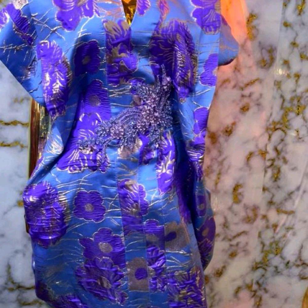 Brocade Short Gown With Flower  Booch