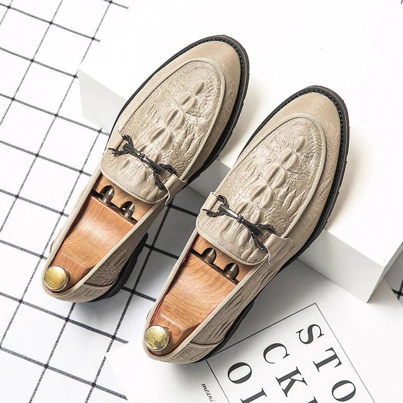 Trend Casual Leather Shoes For Men High Quality Loafers Men's Social Brogue Shoes Male New Yuppie Business Formal Leather Man